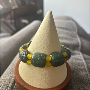 Turtle Shell Jadeite Beaded Bracelet